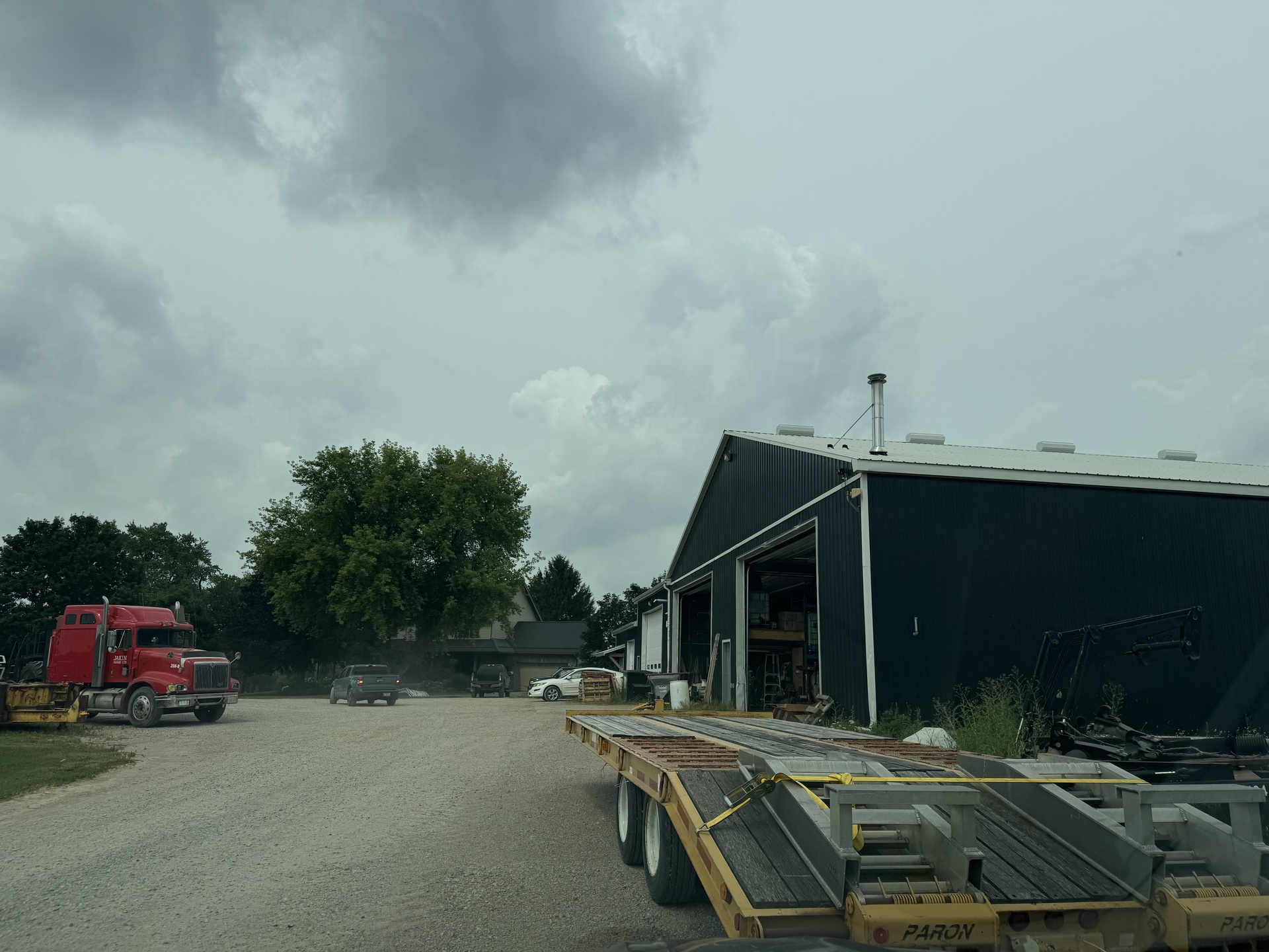 Side Road Acres & Service